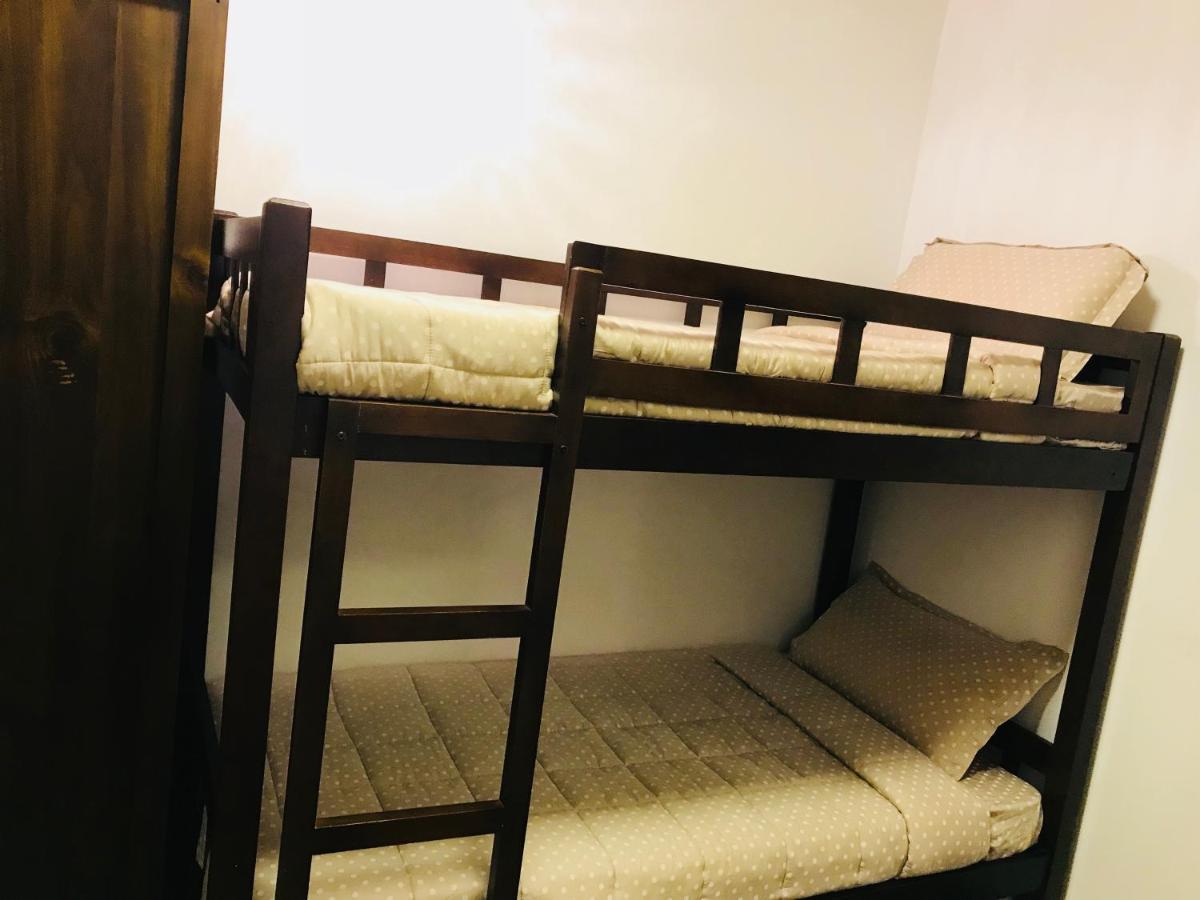 City Apartment'S نوفارا إيلِيا المظهر الخارجي الصورة